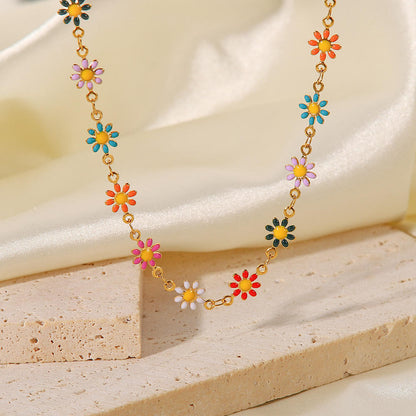 Daisy Floral Necklace