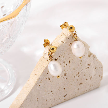 Freshwater Pearl Earrings